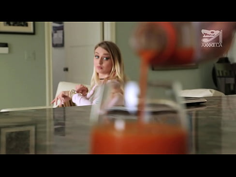 ❤️ Халуухан охин нь том хөхтэй, бариу pussy авдаг тахиа нь ялагдагч, гэхдээ маш хэцүү ❤️ Гэрийн порно манайд ❌